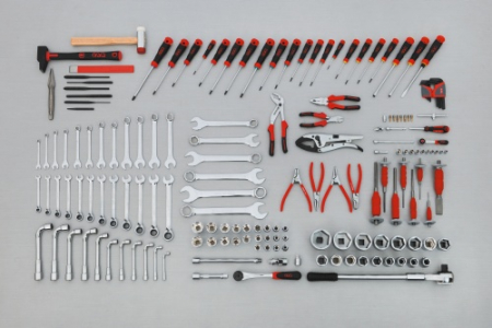Composition de 166 outils pour le mécanicien poids lourd.
Ref : CP-166
